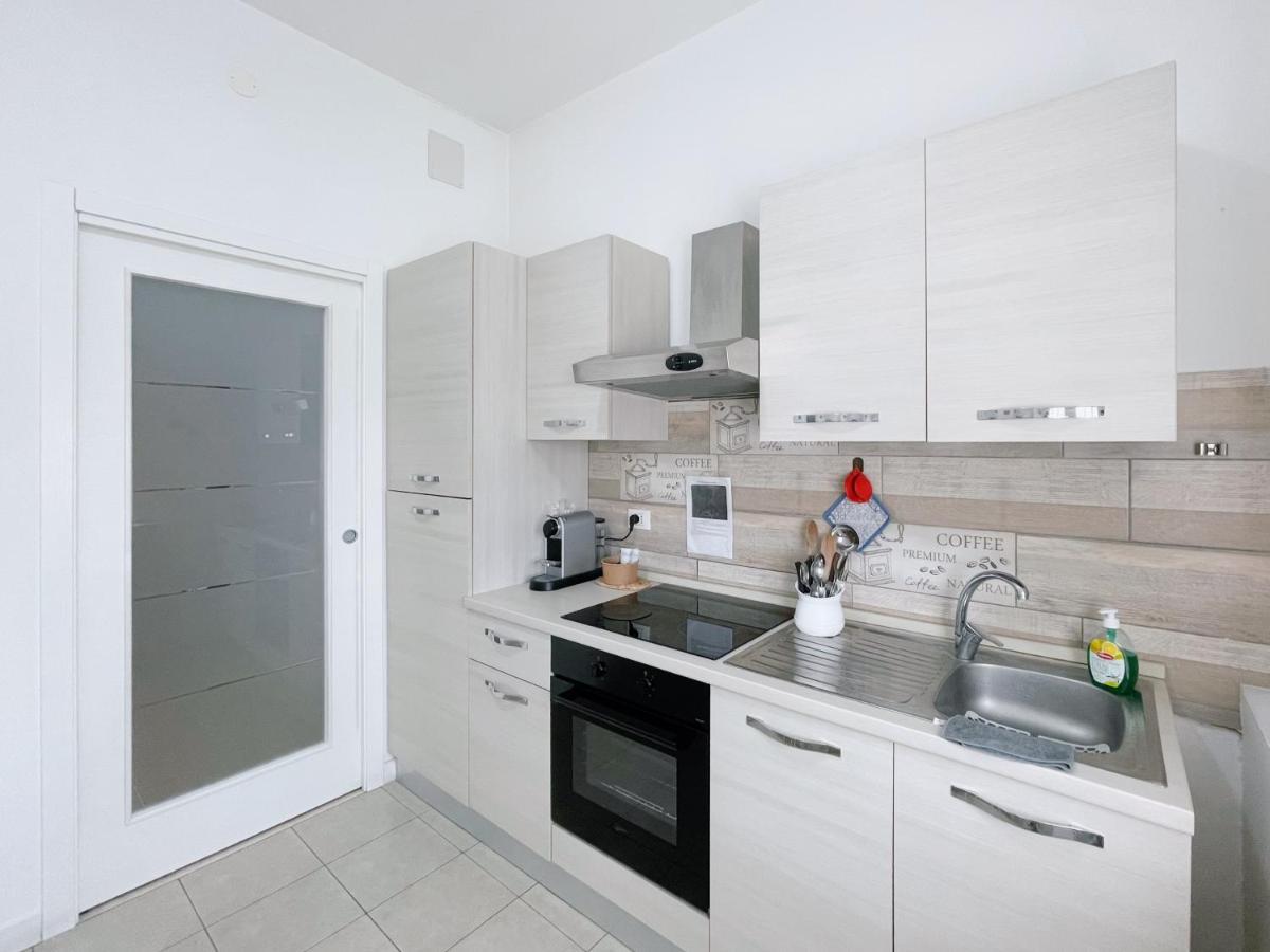 ורונה Confortini Rooms Sunday מראה חיצוני תמונה