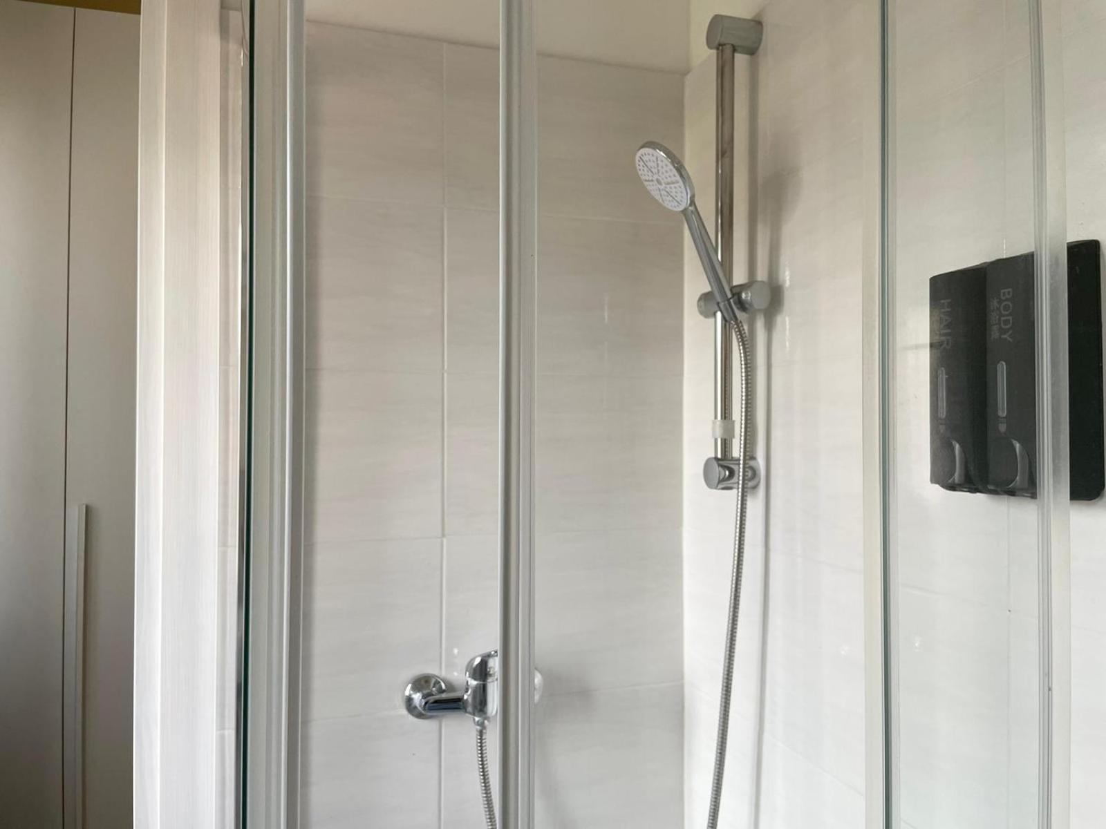 ורונה Confortini Rooms Sunday מראה חיצוני תמונה